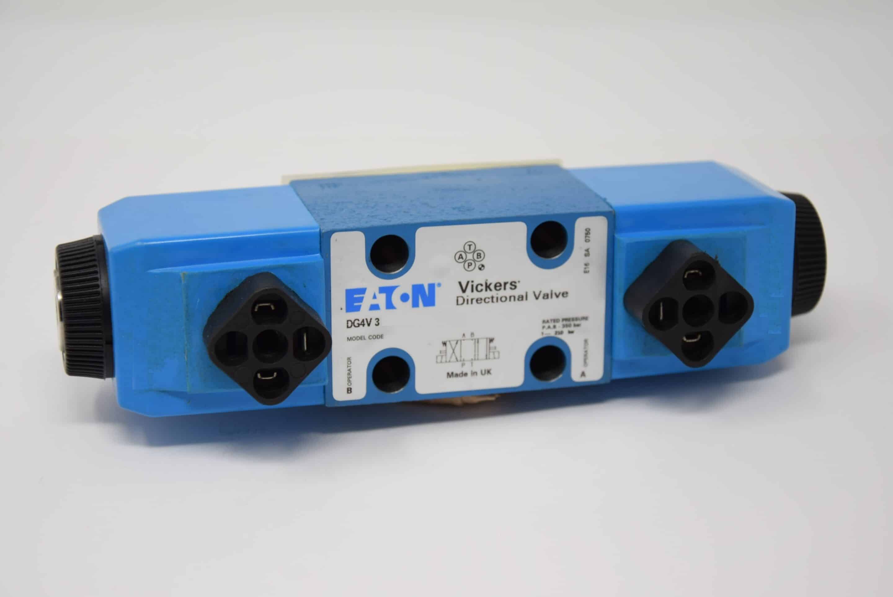 Elettrovalvola Vickers 4 vie 3 posizioni centri chiusi DG4V3-2C-MUH7-60